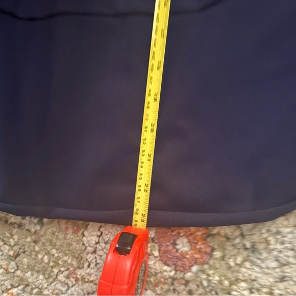 Beautiful new dress - Picture 7 of 8